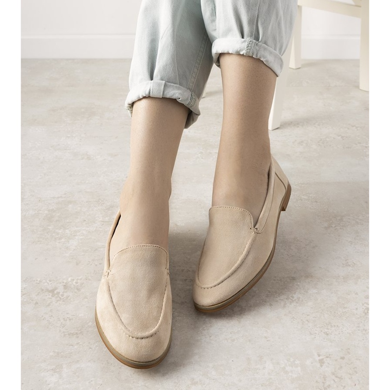 Downtown beige loafers with flat heels 1