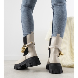 Beige boots with Attention chain 1
