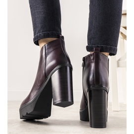 Classic maroon boots on the post for My Need women red 1