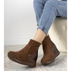 Brown sneakers with a Garibay snake skin insert 1