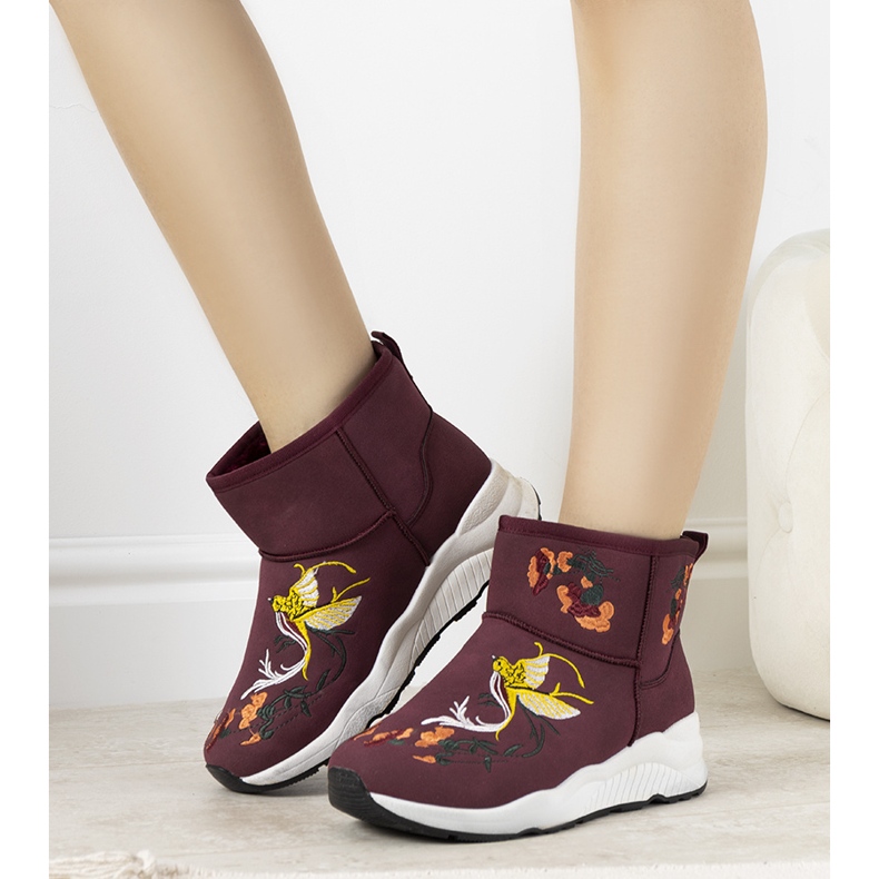 Burgundy snow boots with Jamil embroidery red 1