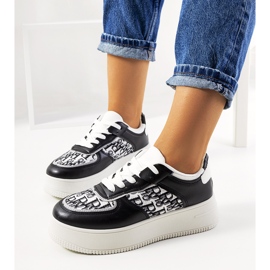 Black sneakers on the Worden platform white 1