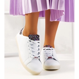 White sneakers with Alfaro leds 1