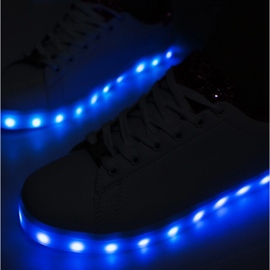 White and pink sneakers with Alfaro led lights 1