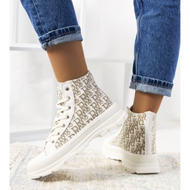 Beige sneakers, women's shoes, Chester 1