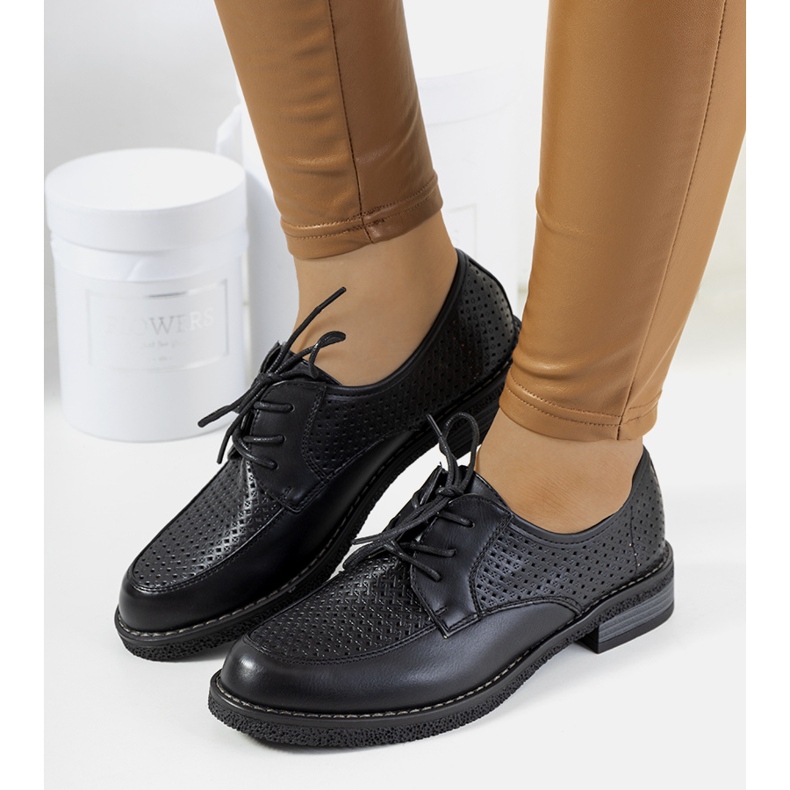 Edda black openwork oxford shoes 1