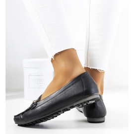 Black women's loafers from Flavon 1