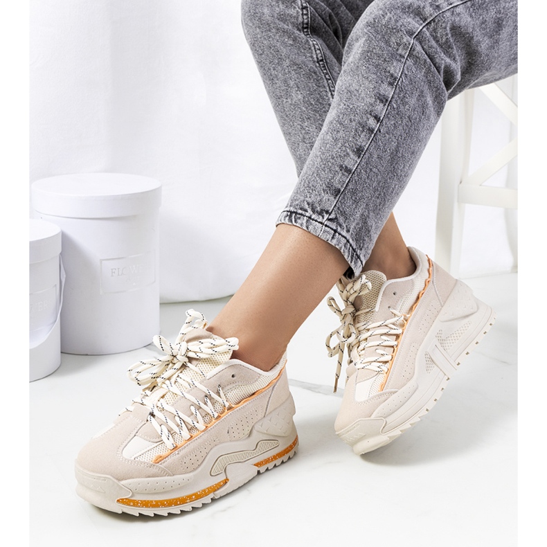 Beige sneakers for women Savanne 1