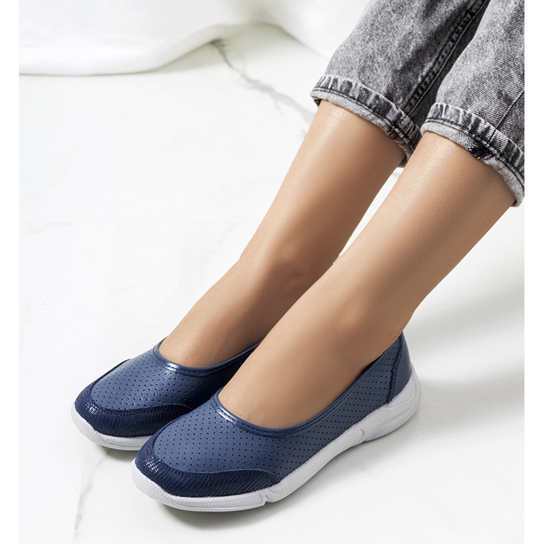 Mirjam navy blue leather ballerinas 1