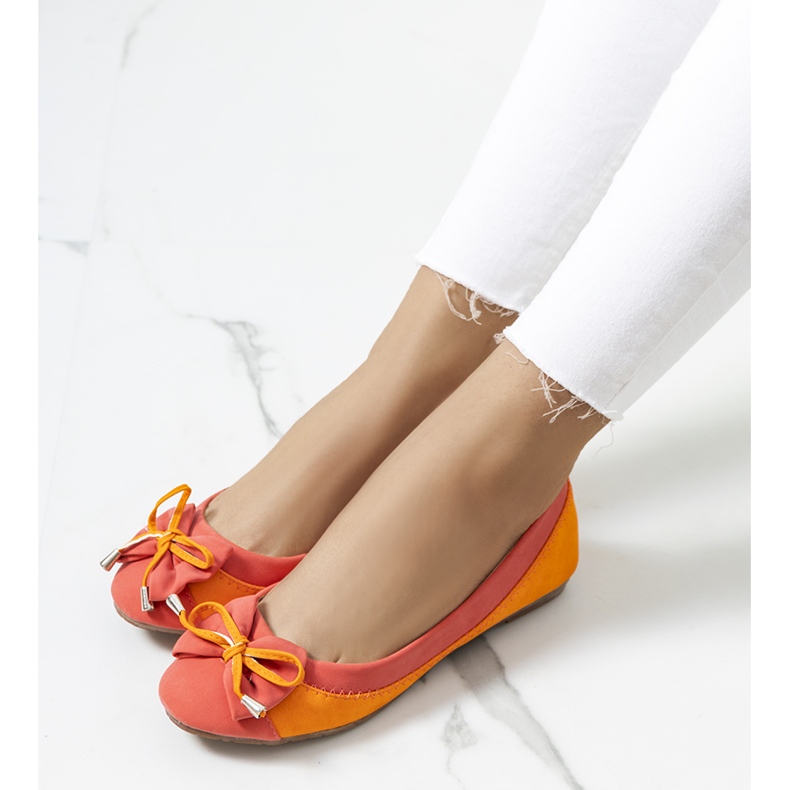 Orange ballerinas with an Eske bow red 1