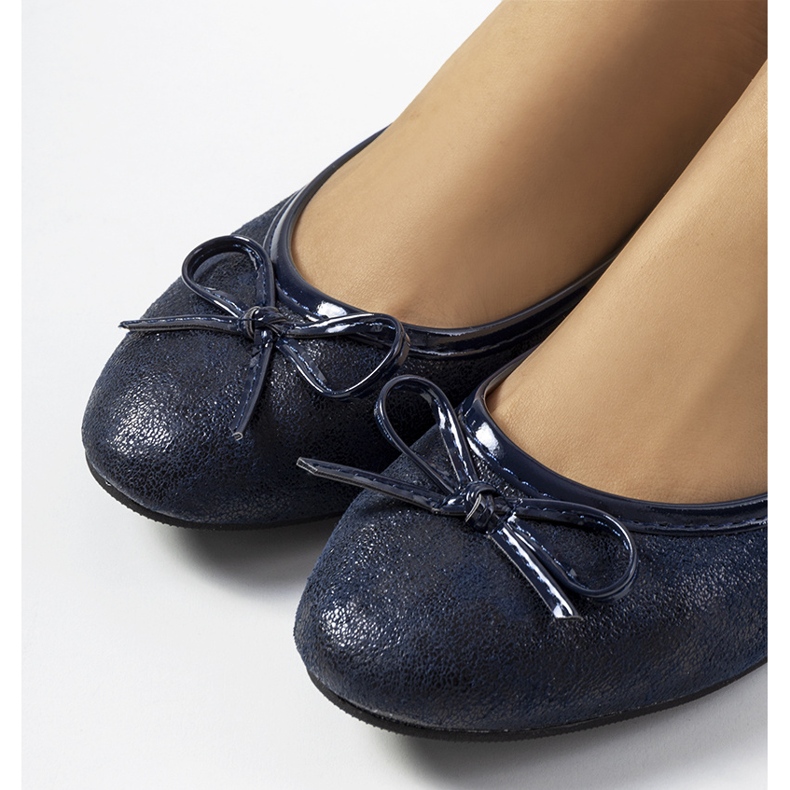 Ladies' navy blue Vilen ballerinas 1