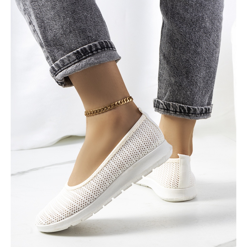 Ilse beige openwork sneakers ecru 1