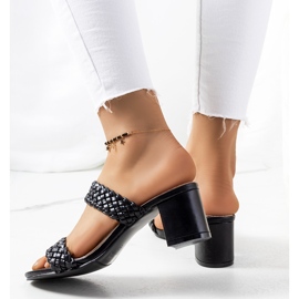 Black braided heel tabs 1