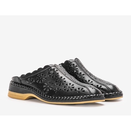Black openwork slippers from Fernandes 2