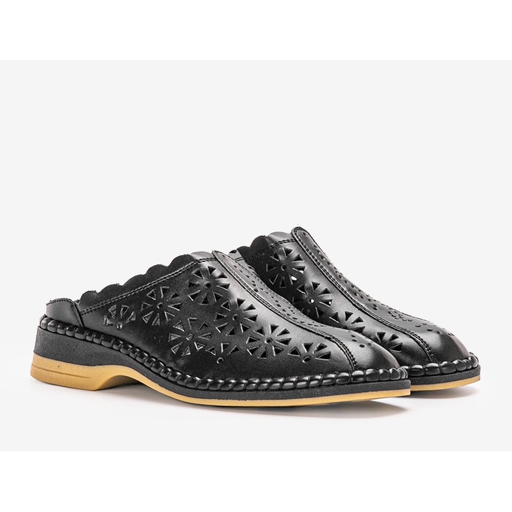 Black openwork slippers from Fernandes 2