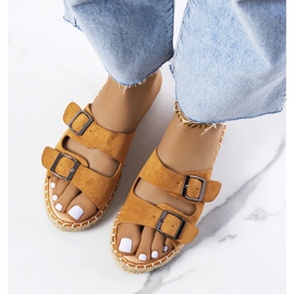 Brown women's Finnan slippers 2 Brown women's Finnan slippers 2