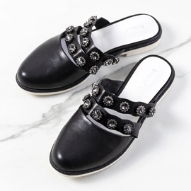 Black slippers decorated with Asselt studs 1 Black slippers decorated with Asselt studs 1