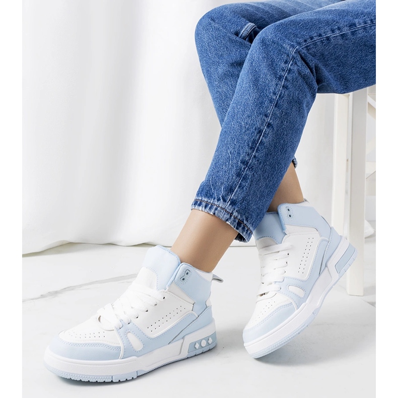 Blue sneakers from Grandis white 2