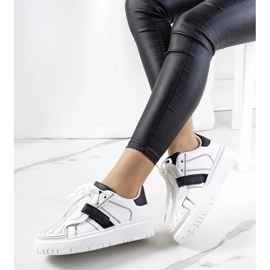 White Velcro sneakers from Pates 1