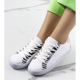 Kameta Zebra white sneakers 1