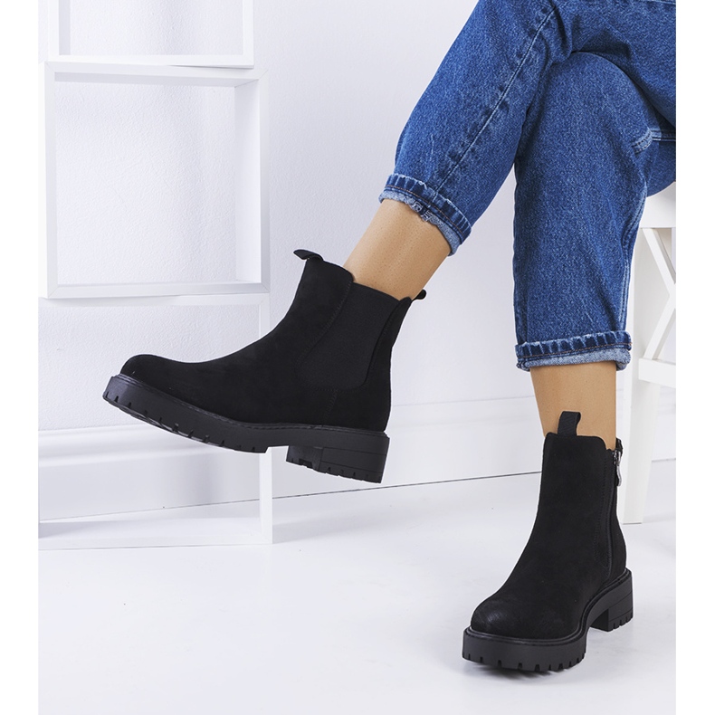 Black eco-suede boots from Ecrin 1