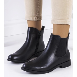 Black Linemell boots 1