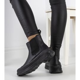 Black eco-leather Chelsea boots from Loree 1