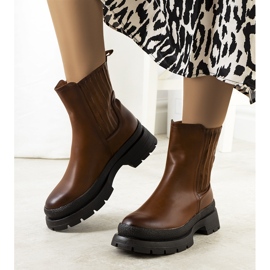 Brown women's Frei boots 1
