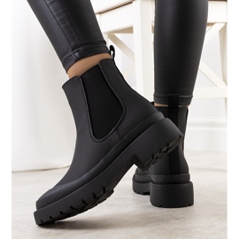 Black women's boots from Detis 1