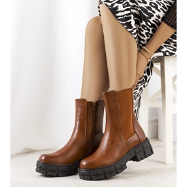 Zulan brown women's boots 1