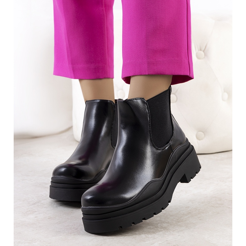 PA1 Black boots on the Gaffney platform 1