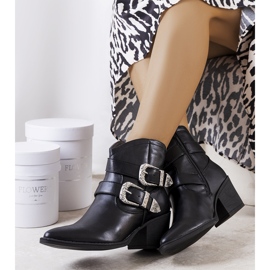 Black cowboy boots 1