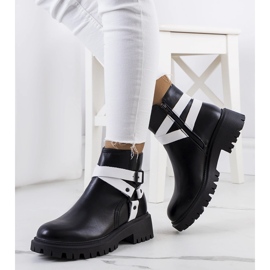 Black and white Meraz women's boots 1