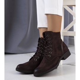 Brown classic Lizeth boots 1