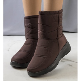PA1 Alani brown quilted snow boots 1