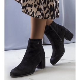 Black insulated boots from Fassa 1 Black insulated boots from Fassa 1