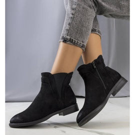 PA1 Black insulated Munira boots 1