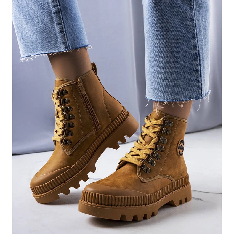 Camel insulated boots LCJ-22-44-1339L Lee Cooper beige 1 Camel insulated boots LCJ-22-44-1339L Lee Cooper beige 1