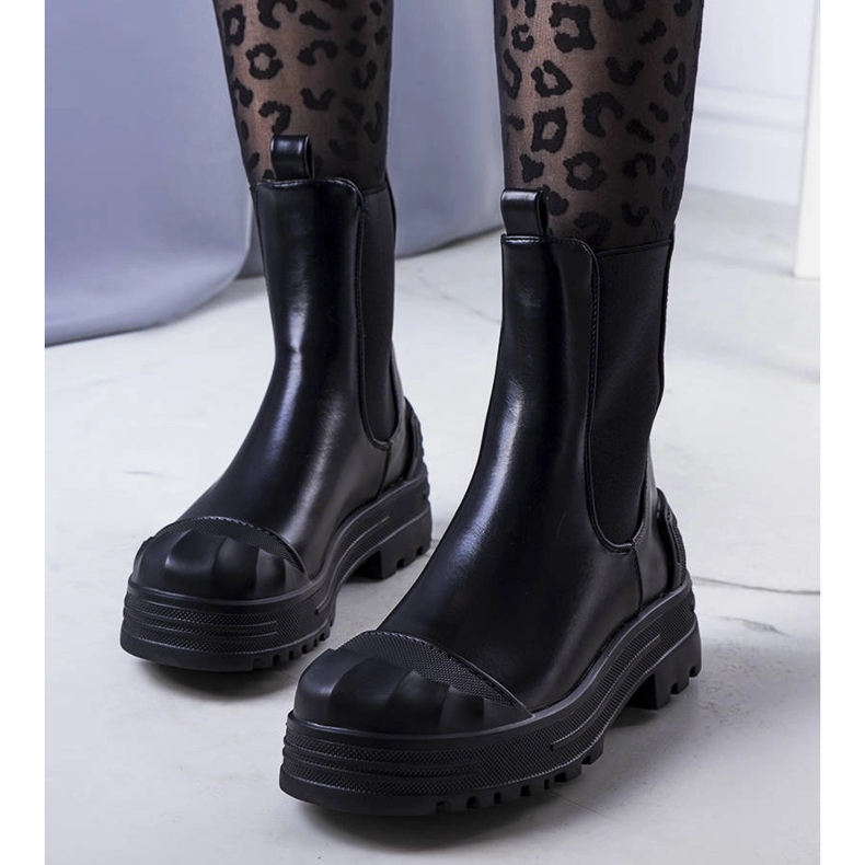 Black women's Crispo boots 1