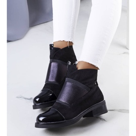 BM Black insulated boots from Belvig 1