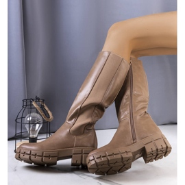 BM Brown insulated boots from Donar 1