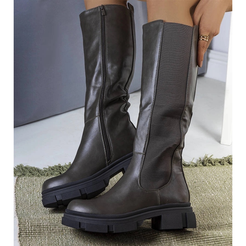 Green warm boots from Flores 1