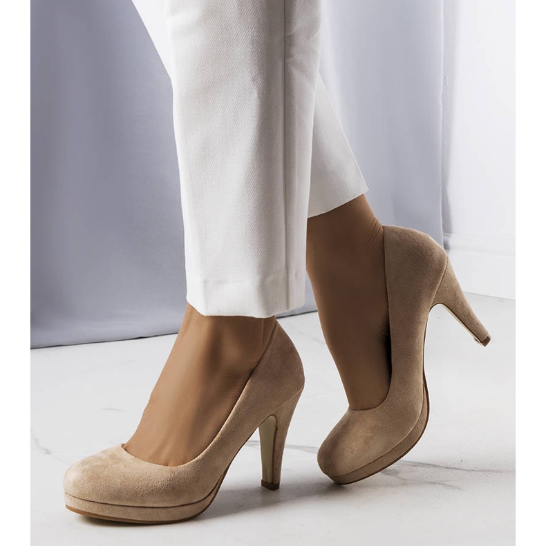 Beige high heel pumps from Trofi 1