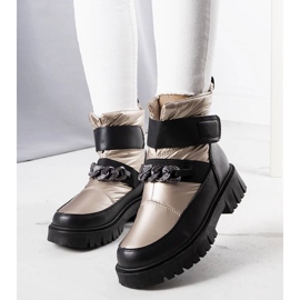 Ephraim gold chain snow boots black 1