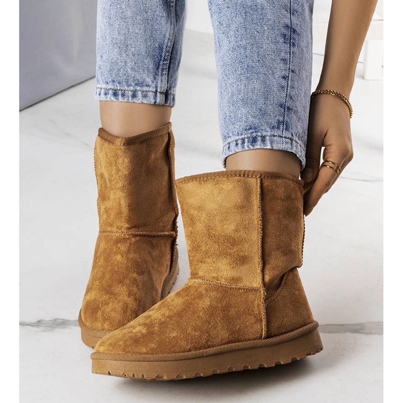 Hank brown insulated snow boots 1