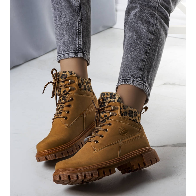 BM Women's brown boots from Didians 1