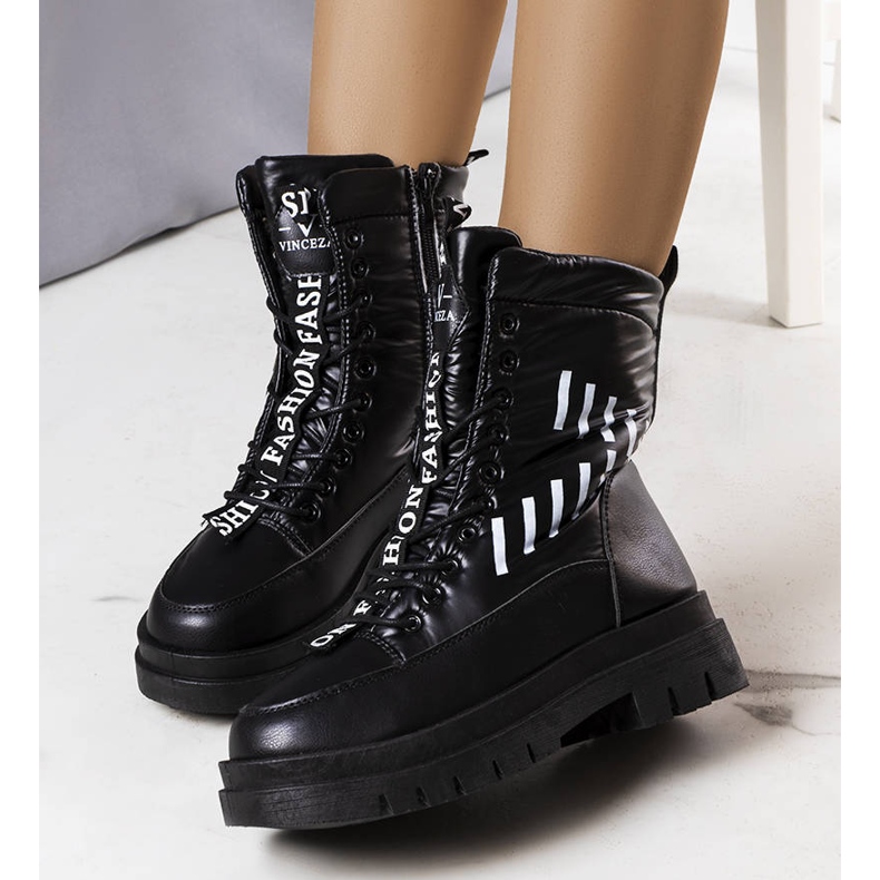 BM Sarai black snow boots 1