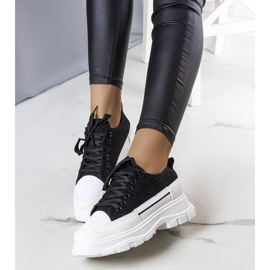 Black high-soled sneakers from Callani 1