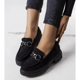 Black moccasins with tractor soles from Ermens 1