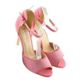 Open pumps on a pin F3053 Pink 1